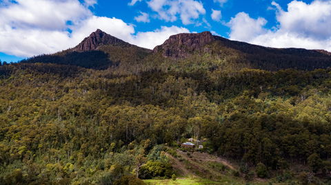 The Peak Forest Retreat - Local Tourism 1