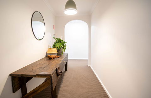 The Platypus Accommodation And Cafe - Accommodation Australia 1