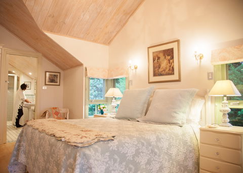 The Studio & The Barn - Accommodation Australia 1