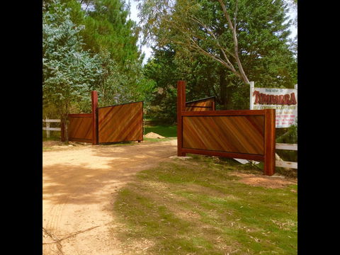 Tombarra Centre - Accommodation Australia 0