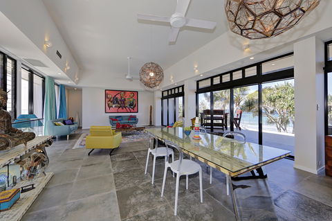 ZEN Beach Retreat - Accommodation Australia 6