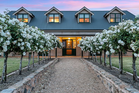 Abbotsford Country House - Accommodation Australia 0