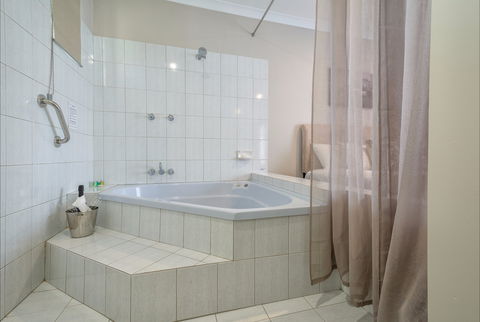 Ace Accommodation Albany - Local Tourism 2