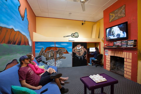 Alice Lodge Backpackers - Local Tourism 2