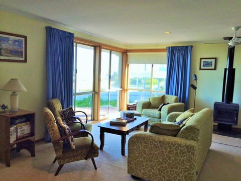 Avalon - Local Tourism 2