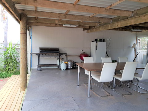 Cactus Hill - Accommodation Australia 2