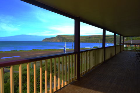 Cape Bridgewater Seaview Lodge - Local Tourism 1