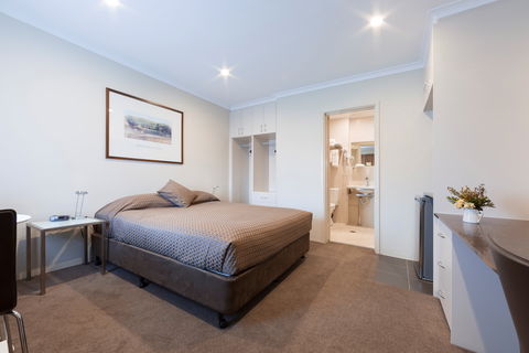 Forrest Hotel And Apartments - Local Tourism 2