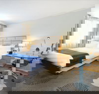 Holiday Inn Parramatta - Bed n Breakfasts