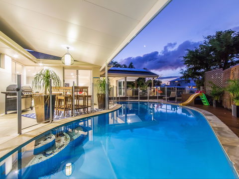 Laguna Bay Broadbeach - Vogue Holiday Homes - Accommodation Australia 2