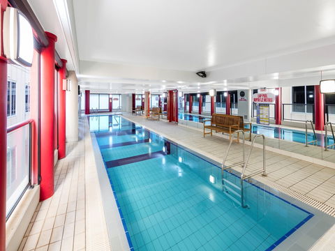 Oaks Adelaide Horizons Suites - Accommodation Australia 0