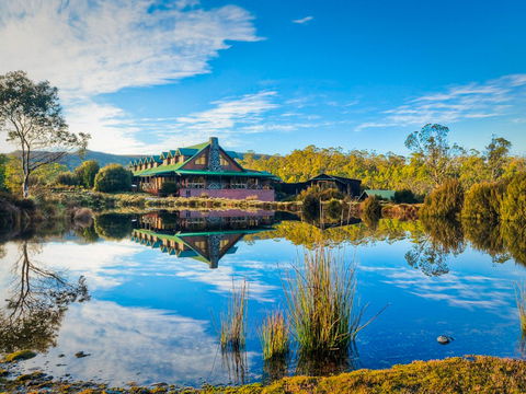 Peppers Cradle Mountain Lodge - Local Tourism 1