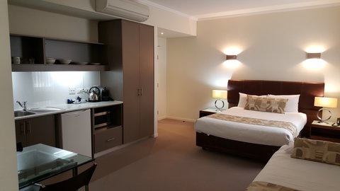 Quality Suites Fremantle - Accommodation Australia 2