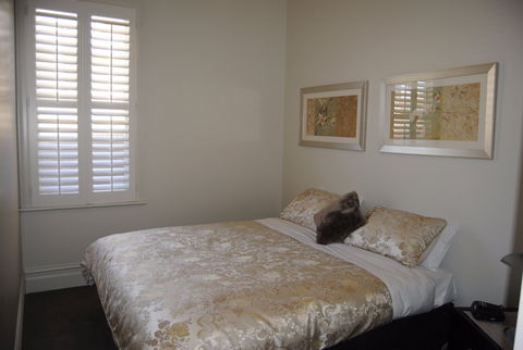 Sabina On Little Myers - Accommodation Australia 2