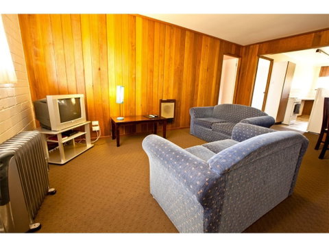 Snowy Mountains Resort - Accommodation Australia 1