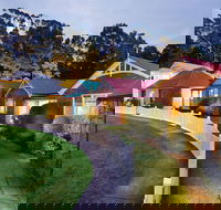 Strahan Village - Local Tourism