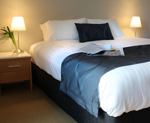The Premier Hotel - Accommodation Australia 0