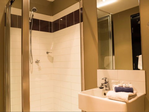 The Windsor Castle Hotel - Local Tourism 2