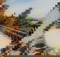 Twin Seasons 4 - Local Tourism