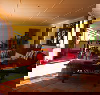 Alfie's - Accommodation Australia