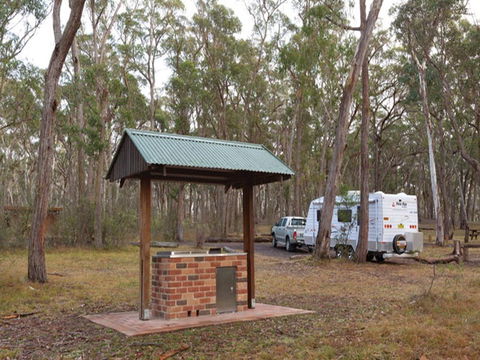 Apsley Falls Campground - Local Tourism 1