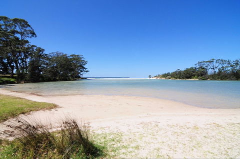 Aqua Leaf Apartment Jervis Bay - Local Tourism 1