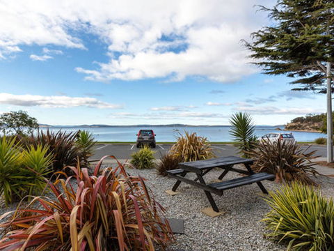 Beach Apartments - Local Tourism 0