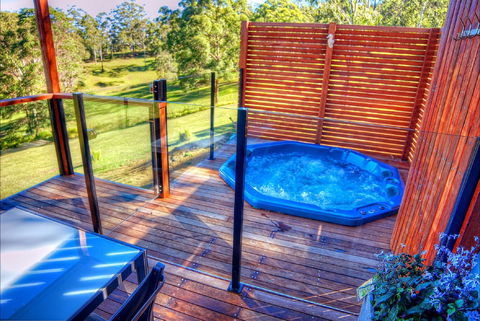 Cabins@theView - Bed n Breakfasts 2