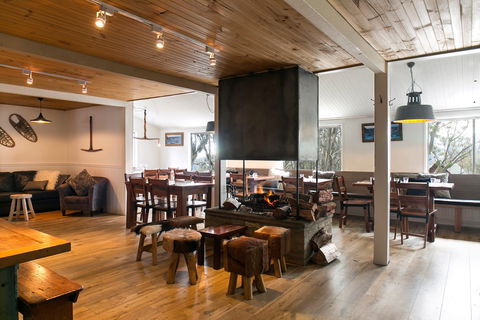 Feathertop Alpine Lodge - Local Tourism 0