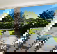 Fingal Bay Beach House - Accommodation Australia