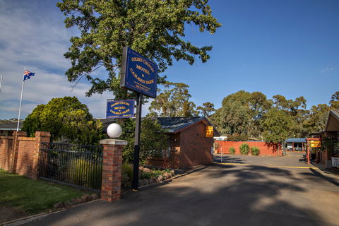 Golden Country Motel And Caravan Park - Australia Shopping 0