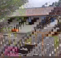 Hill End Pines Cottage - Accommodation Australia