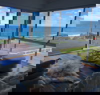 Jasmines Great Ocean Road Accommodation - Local Tourism
