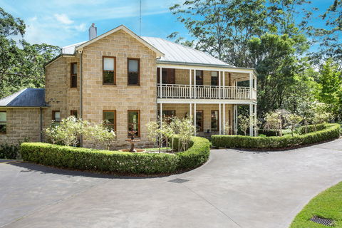 Le Chateau - Accommodation Australia 1