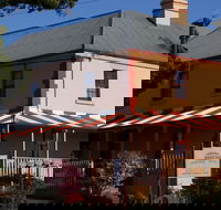 Meredith House And Mews - Local Tourism
