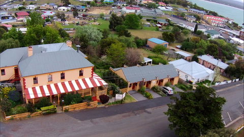 Meredith House And Mews - Local Tourism 1