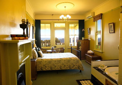 Moments Mountain Retreat - Local Tourism 0