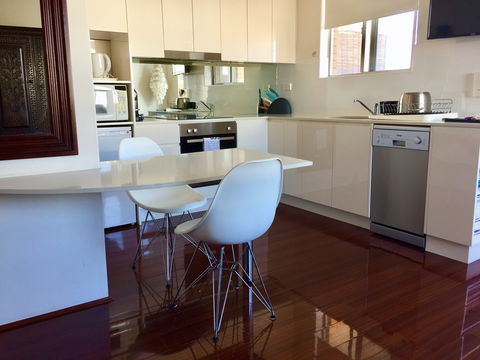 Ruby's Oasis At Bondi Beach - Accommodation Australia 2