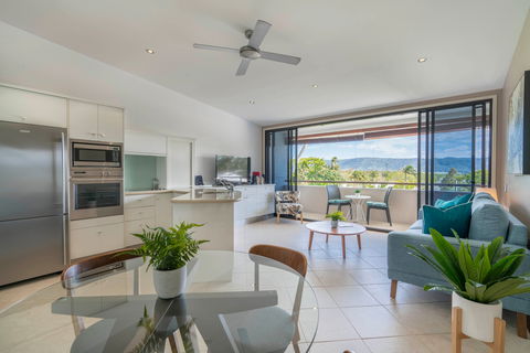 Saltwater Luxury Apartments - Australia Shopping 1