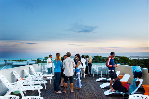 The Island Accommodation - Phillip Island YHA - Accommodation Australia 1