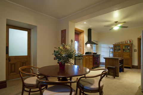 The Coffee Palace - Accommodation Australia 1