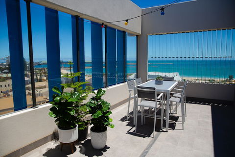 The Gerald Apartment Hotel - Local Tourism 0
