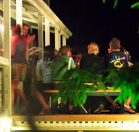 Blue Reef Backpackers - Accommodation Australia