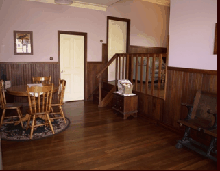 Pemberton Old Picture Theatre Holiday Apartments - Australia Shopping 2