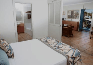 Moonlight Bay Suites - Accommodation Australia 1