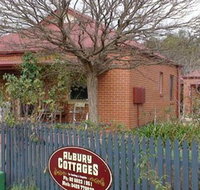 Albury Cottages - Accommodation Australia