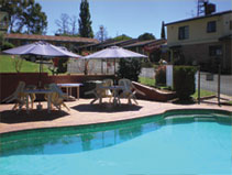 Hideaway Motor Inn - Accommodation Australia 0