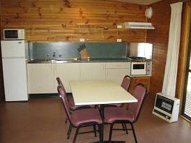Anglers Reach Lakeside Village - Accommodation Australia 0