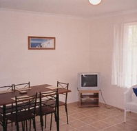 JJ's Holiday Cottages - Butler Street - Accommodation Australia