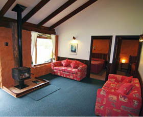 Pump Hill Farm Cottages - Australia Shopping 2